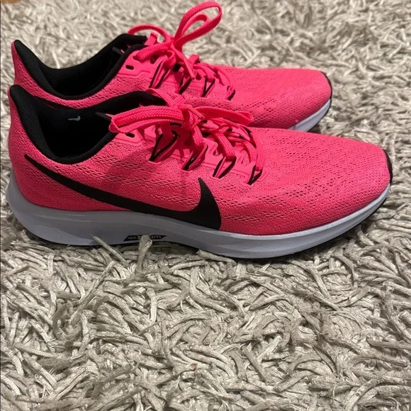 Nike Zoom Pegasus 36 Pink Sneakers - Picture 2 of 5